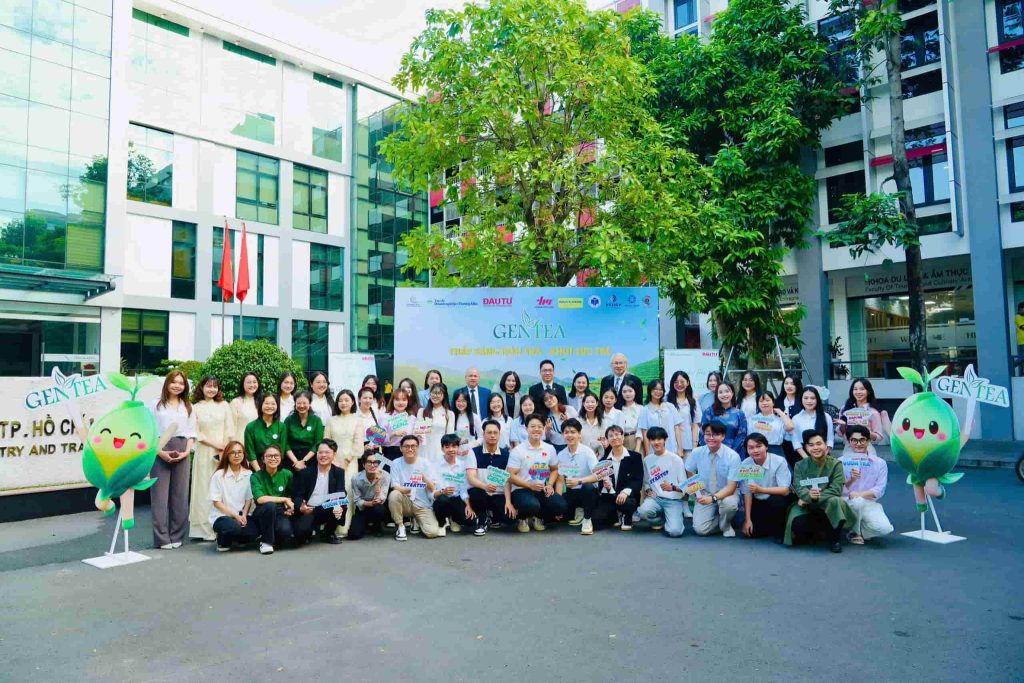 Gen Tea 2025: “Thắp sáng hồn trà, khơi sức trẻ” – Top 5 Xuất Sắc Lộ Diện, Sẵn Sàng Cho Vòng Trải Nghiệm Lâm Đồng!